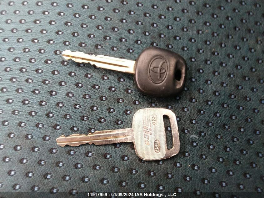 2008 Toyota Yaris Le/Rs VIN: JTDKT923085172667 Lot: 11917959