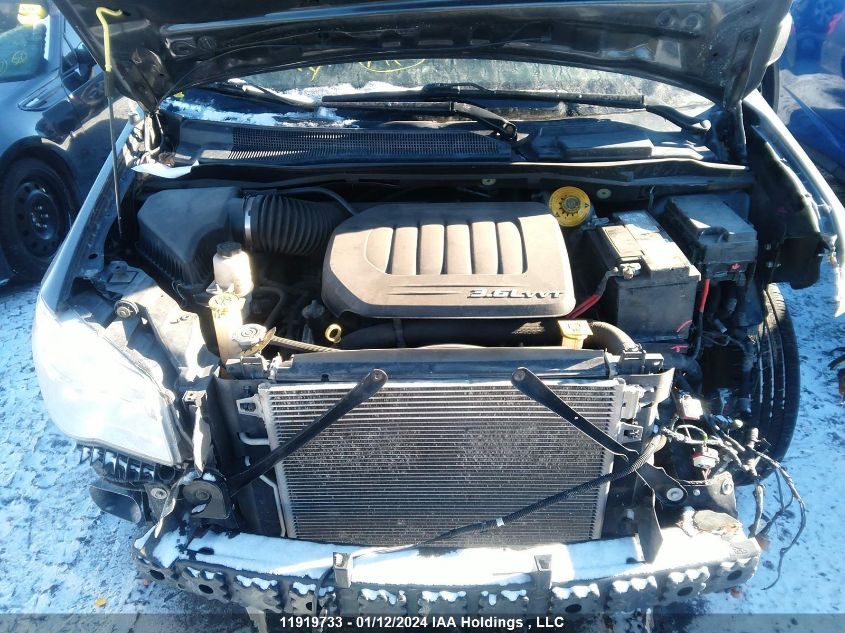 2017 Dodge Grand Caravan Crew VIN: 2C4RDGDG9HR775619 Lot: 11919733