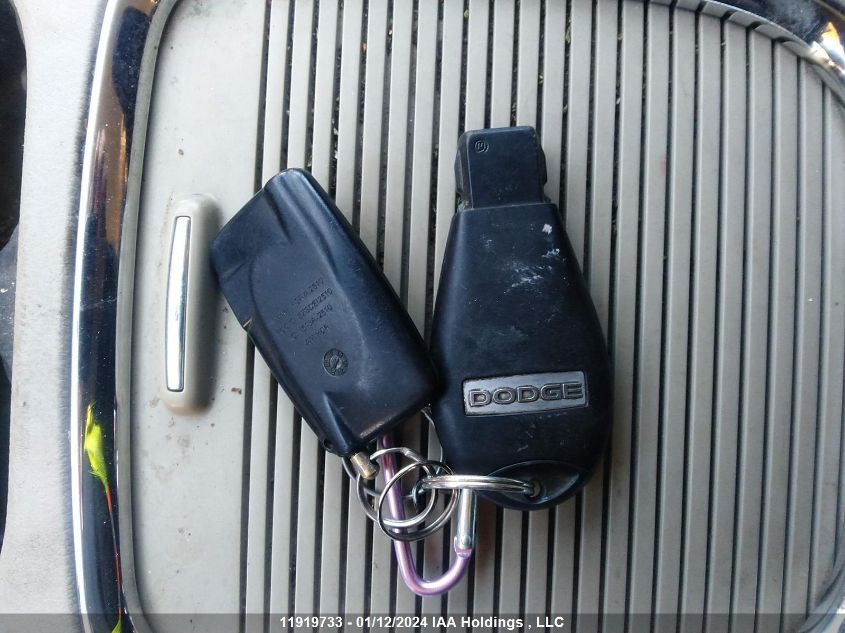 2017 Dodge Grand Caravan Crew VIN: 2C4RDGDG9HR775619 Lot: 11919733