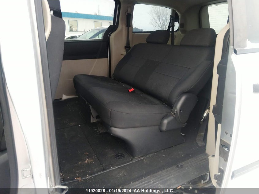 2D4RN4DE1AR160727 2010 DODGE CARAVAN photo no. 8