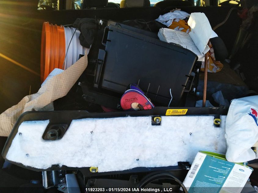 2020 Ford Escape Se VIN: 1FMCU9G61LUC00619 Lot: 11923203