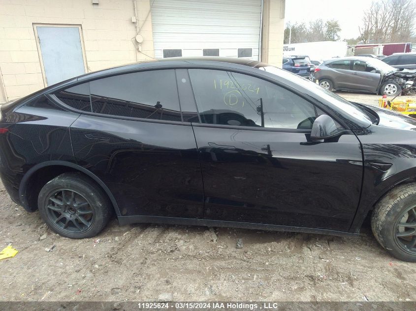 2021 Tesla Model Y VIN: 5YJYGDEE4MF204477 Lot: 11925624