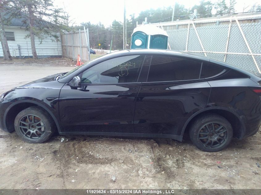 2021 Tesla Model Y VIN: 5YJYGDEE4MF204477 Lot: 11925624