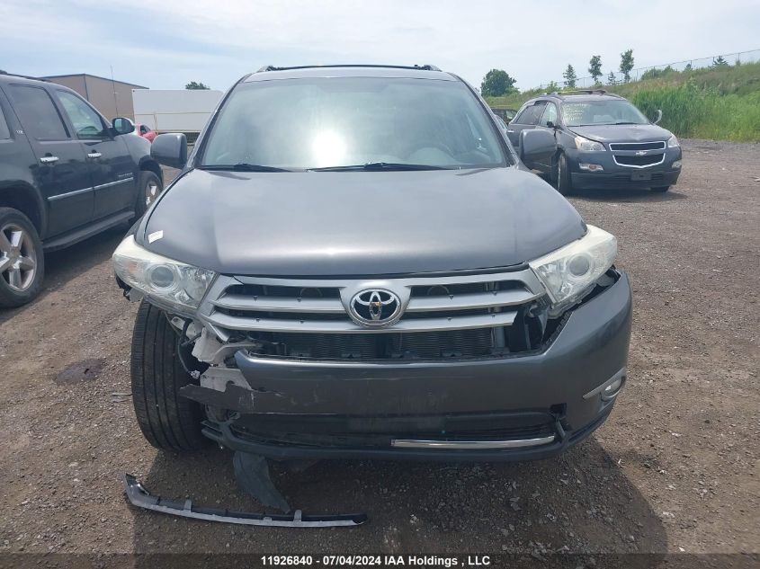 2013 Toyota Highlander Plus/Se VIN: 5TDBK3EH5DS207358 Lot: 11926840