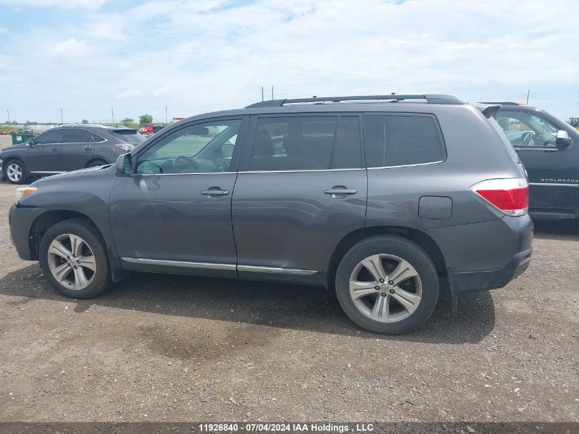 2013 Toyota Highlander Plus/Se VIN: 5TDBK3EH5DS207358 Lot: 11926840