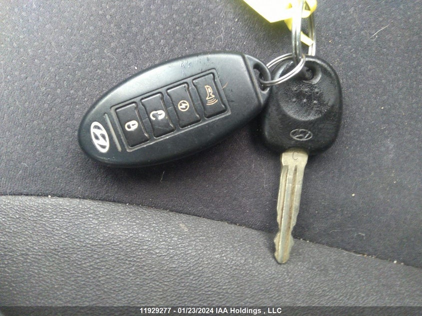 2010 Hyundai Santa Fe Gls VIN: 5NMSGDAG9AH348601 Lot: 11929277