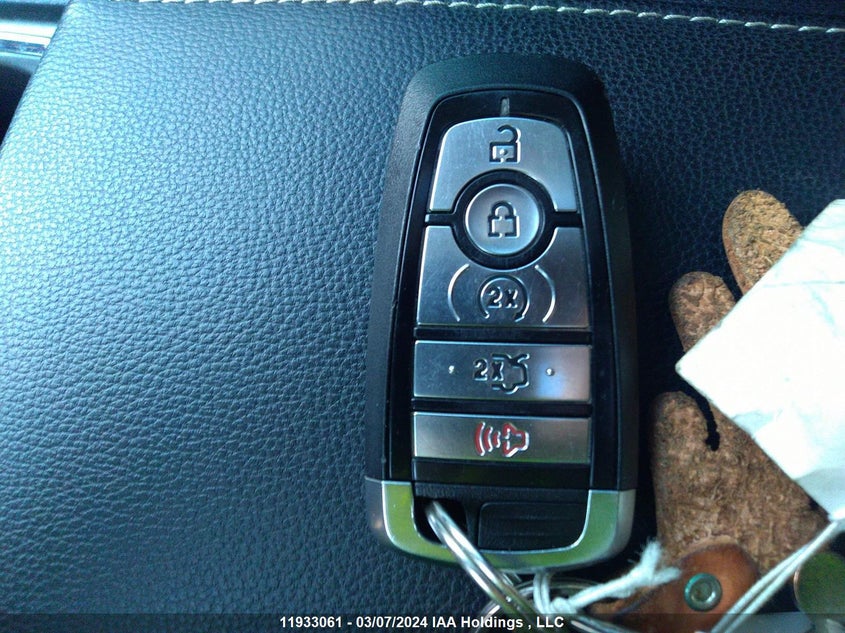 2017 Ford Fusion Se VIN: 3FA6P0HD5HR389975 Lot: 11933061