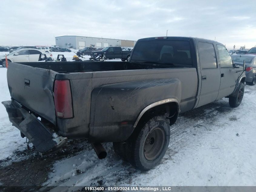 1999 GMC Sierra Classic 3500 VIN: 1GTHK33F3XF005960 Lot: 11933400