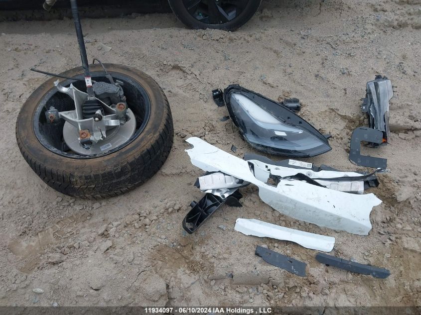 2023 Tesla Model Y VIN: LRWYGDEE0PC028994 Lot: 11934097