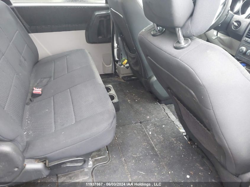 2010 Dodge Grand Caravan Se VIN: 2D4RN4DE3AR481992 Lot: 11937867