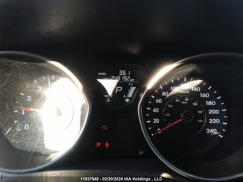 2012 Hyundai Elantra Gls/Limited VIN: 5NPDH4AE5CH069074 Lot: 11937948