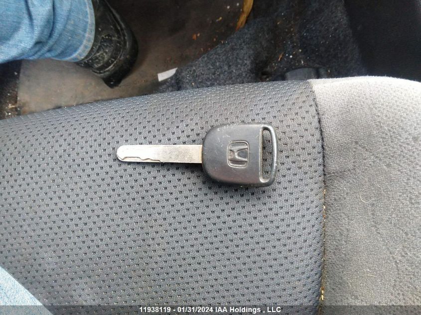 2008 Honda Fit VIN: JHMGD38418S811512 Lot: 11938119