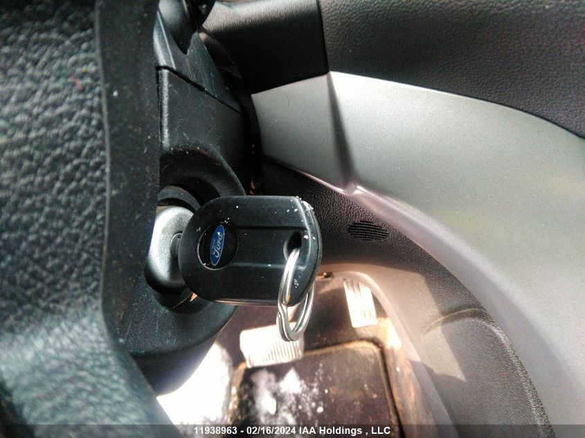 2016 Ford Escape Se VIN: 1FMCU9GX7GUB17310 Lot: 11938963