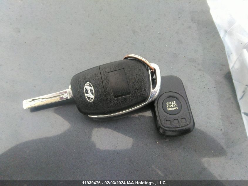 2016 Hyundai Tucson VIN: KM8J33A42GU233813 Lot: 11939476