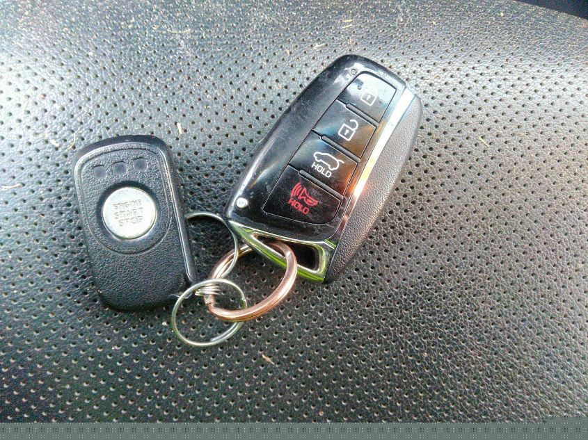 2017 Hyundai Santa Fe Sport VIN: 5XYZUDLB4HG439207 Lot: 39259028