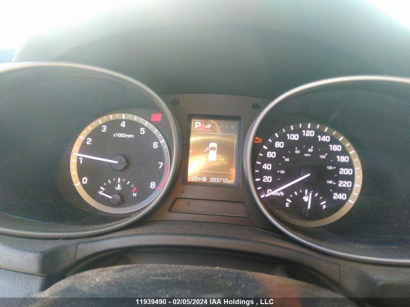 2017 Hyundai Santa Fe Sport VIN: 5XYZUDLB4HG439207 Lot: 39259028