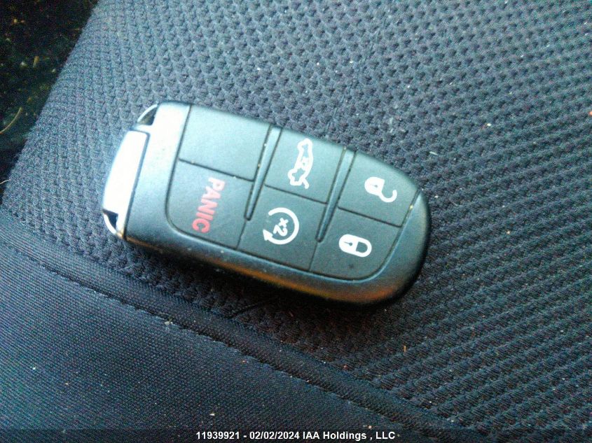 2016 Chrysler 200 Limited VIN: 1C3CCCAB6GN140528 Lot: 11939921