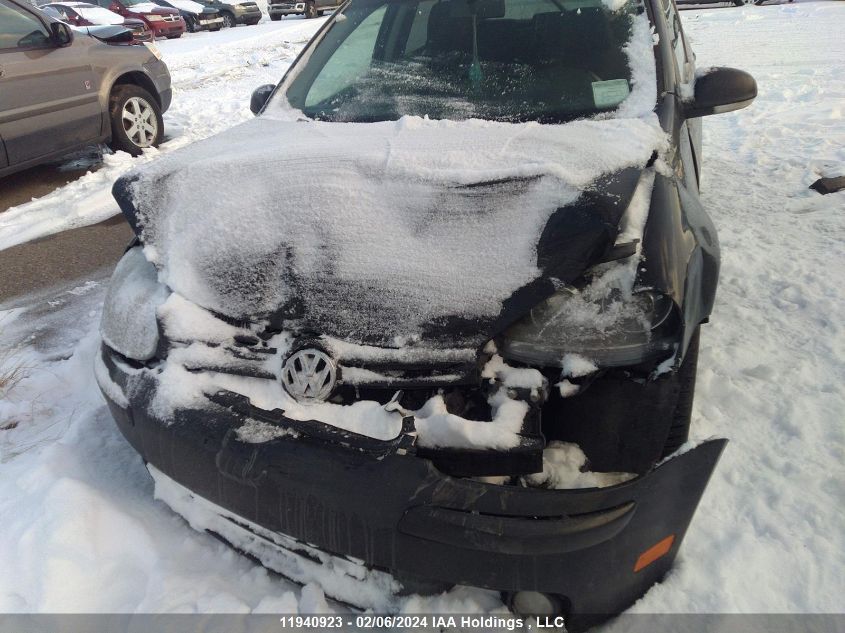 2009 Volkswagen Rabbit VIN: WVWCA71K09W070966 Lot: 11940923