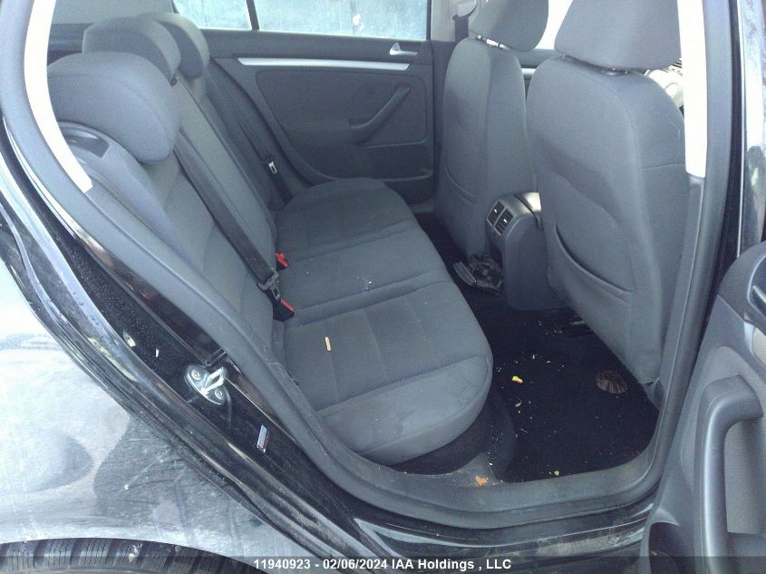 2009 Volkswagen Rabbit VIN: WVWCA71K09W070966 Lot: 11940923