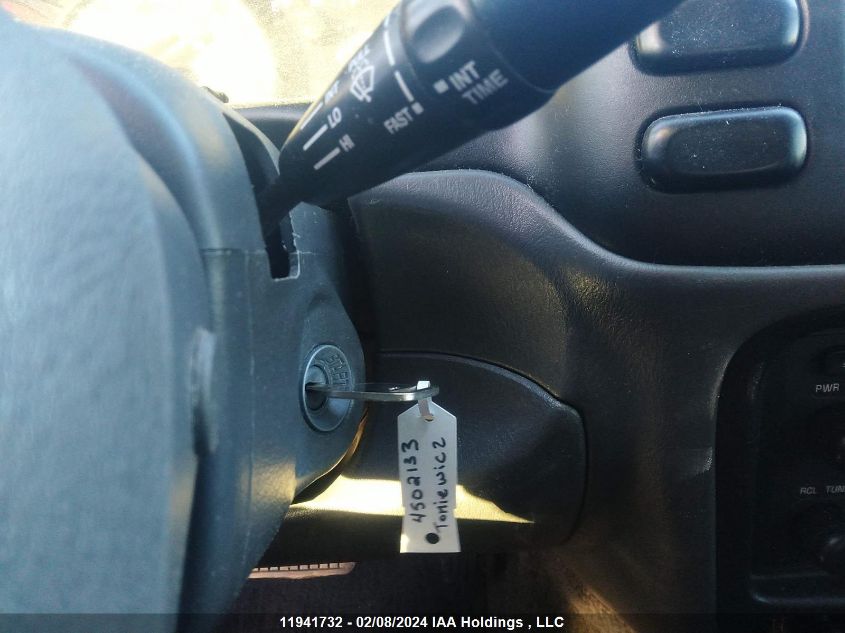 2001 Chevrolet Tracker VIN: 2CNBJ13C316902521 Lot: 11941732