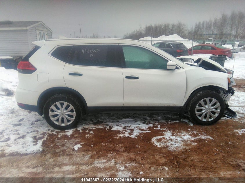 2017 Nissan Rogue VIN: 5N1AT2MV1HC735413 Lot: 11942367