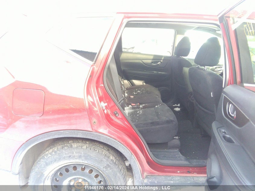 2015 Nissan Rogue S/Sl/Sv VIN: 5N1AT2MT3FC858013 Lot: 11946170