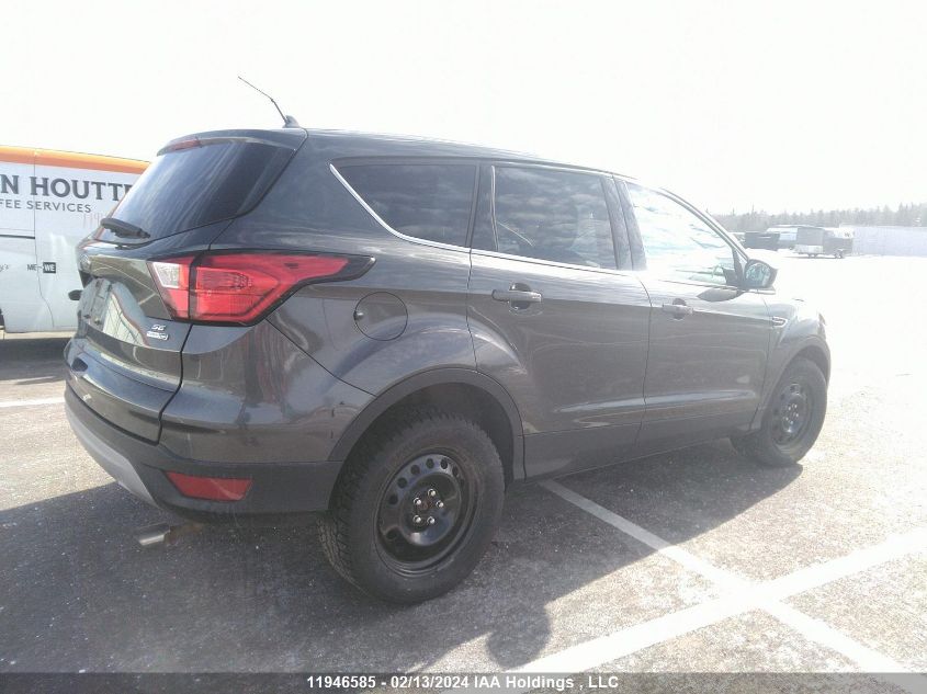 2019 Ford Escape Se VIN: 1FMCU9GD7KUC40247 Lot: 11946585