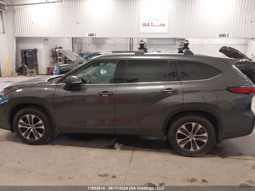 2021 Toyota Highlander VIN: 5TDGZRBH8MS549122 Lot: 11952614