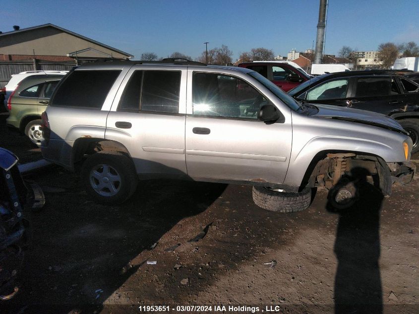 2008 Chevrolet Trailblazer Ls/Lt VIN: 1GNDT13SX82120942 Lot: 11953651