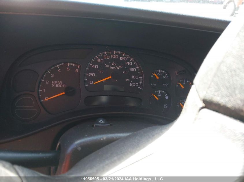 2005 Chevrolet Avalanche VIN: 3GNEK12TX5G240017 Lot: 11956595