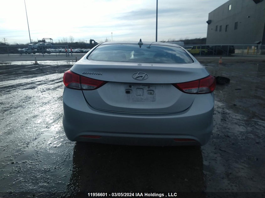 2013 Hyundai Elantra VIN: 5NPDH4AE1DH332579 Lot: 11956601