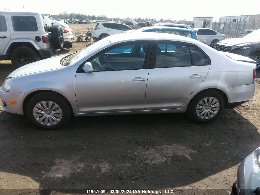 2010 Volkswagen Jetta S VIN: 3VWJX7AJ5AM097708 Lot: 11957509