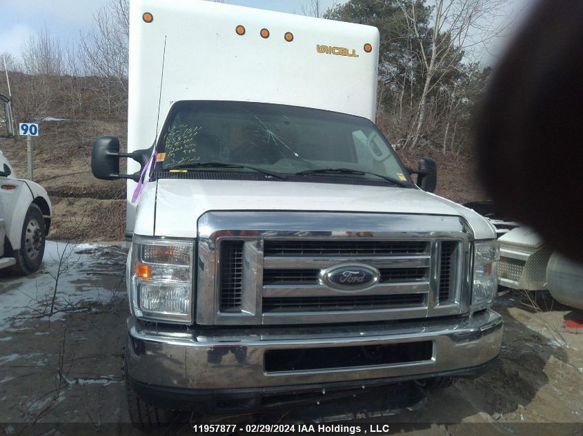 2010 Ford Econoline E450 Super Duty Cutwy Van VIN: 1FDXE4FL1ADA53577 Lot: 11957877