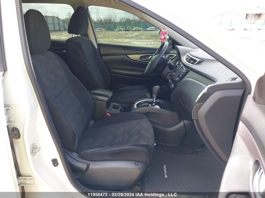 2016 Nissan Rogue VIN: 5N1AT2MVXGC779635 Lot: 39236485