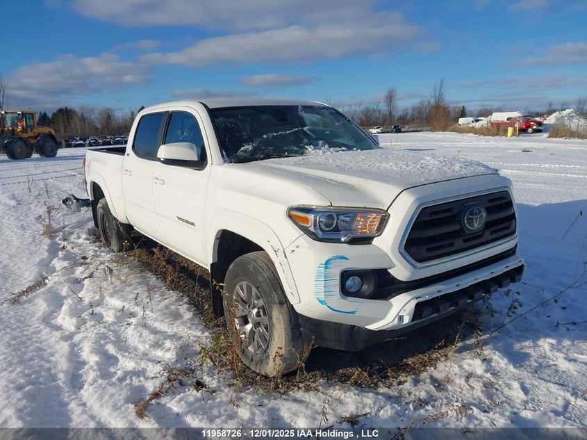 5TFDZ5BN4JX037235 2018 TOYOTA TACOMA photo no. 4
