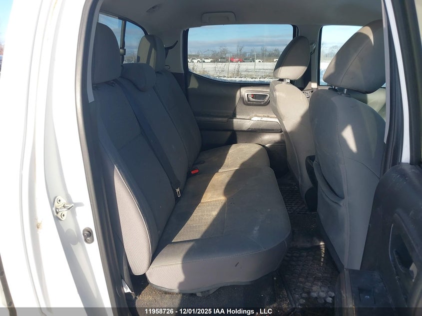 5TFDZ5BN4JX037235 2018 TOYOTA TACOMA photo no. 8