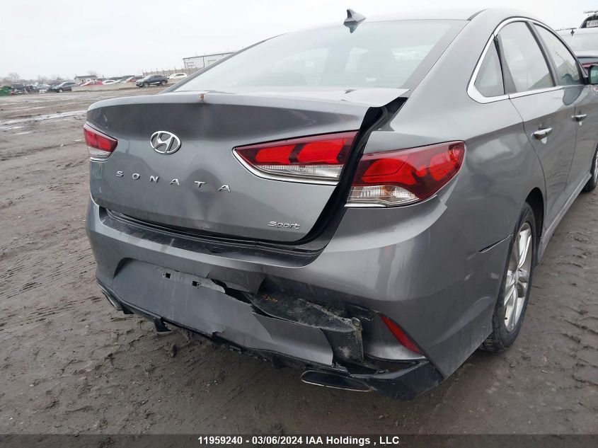 2018 Hyundai Sonata Sport/Limited VIN: 5NPE34AF0JH702508 Lot: 11959240