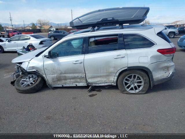 2019 Toyota Highlander Xle VIN: 5TDJZRFH0KS706655 Lot: 11960060