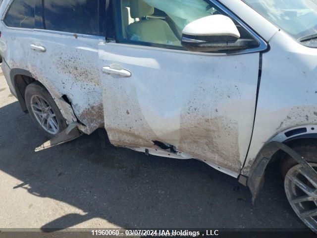 2019 Toyota Highlander Xle VIN: 5TDJZRFH0KS706655 Lot: 11960060