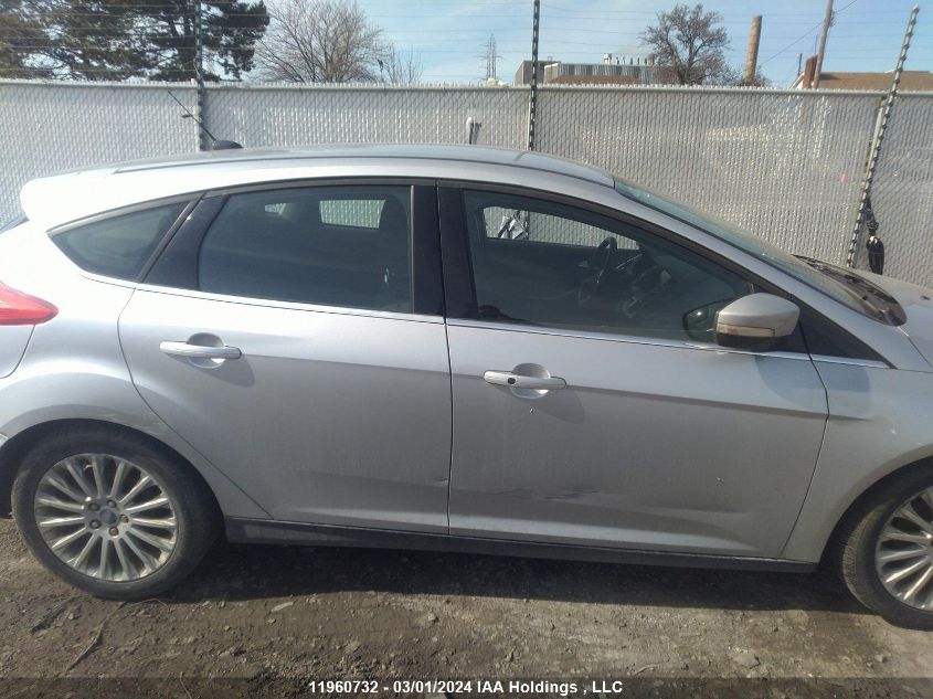 2012 Ford Focus Titanium VIN: 1FAHP3N21CL136415 Lot: 11960732