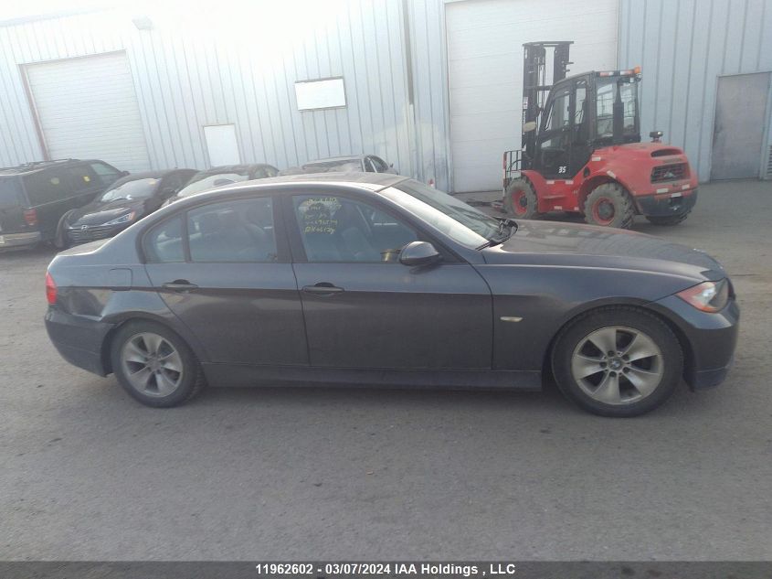 2007 BMW 3 Series VIN: WBAVH13577KC96774 Lot: 11962602