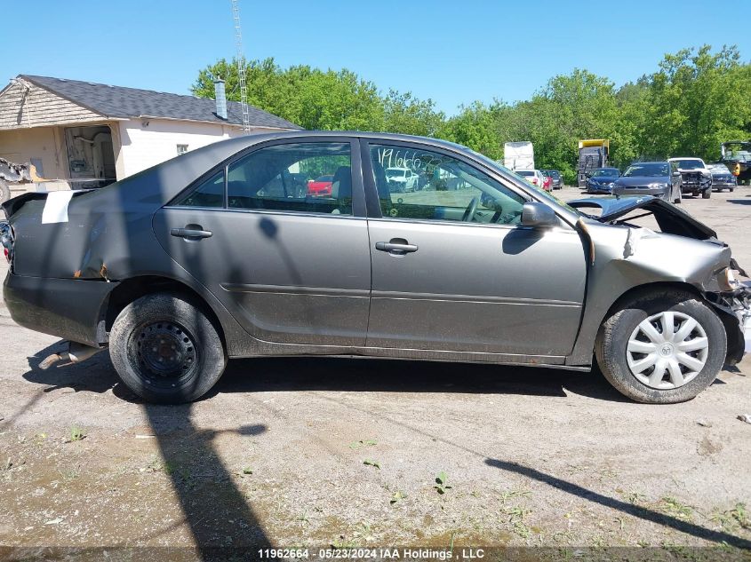 2005 Toyota Camry Le/Xle/Se VIN: 4T1BE32K45U582092 Lot: 11962664