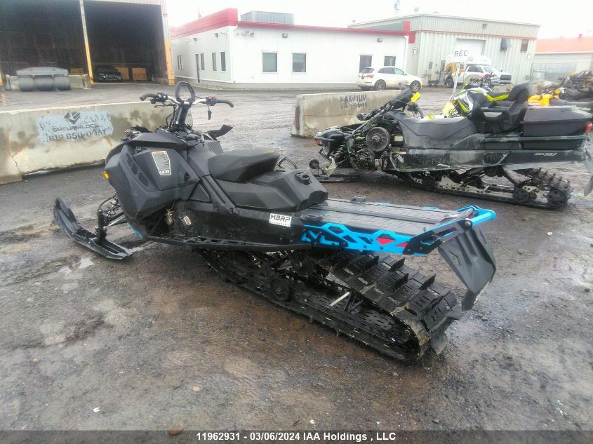 2021 Skidoo Summit 850 VIN: 2BPSCEMA8MV000024 Lot: 39258984