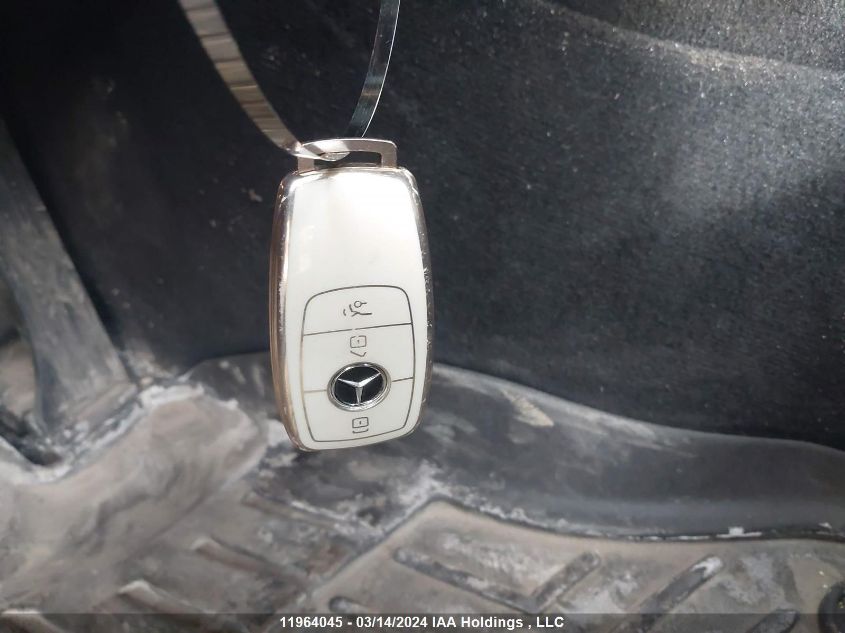 2018 Mercedes-Benz E300 VIN: WDDZF4KB0JA380065 Lot: 11964045