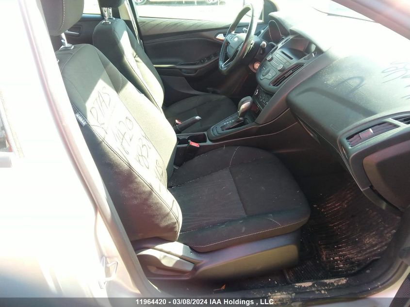 2017 Ford Focus Se VIN: 1FADP3F22HL329838 Lot: 39236690