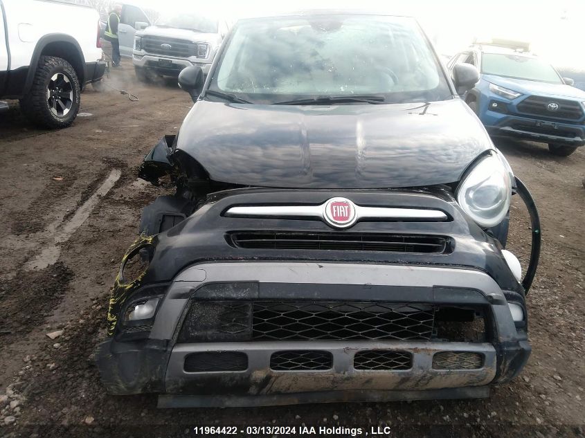 ZFBCFYCB8HP630894 2017 Fiat 500X Trekking