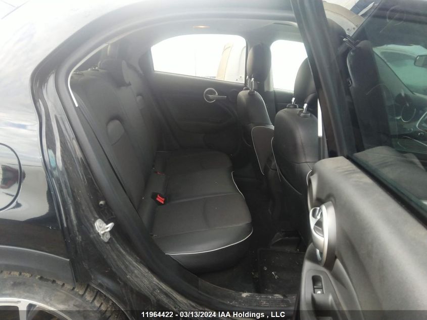 ZFBCFYCB8HP630894 2017 Fiat 500X Trekking