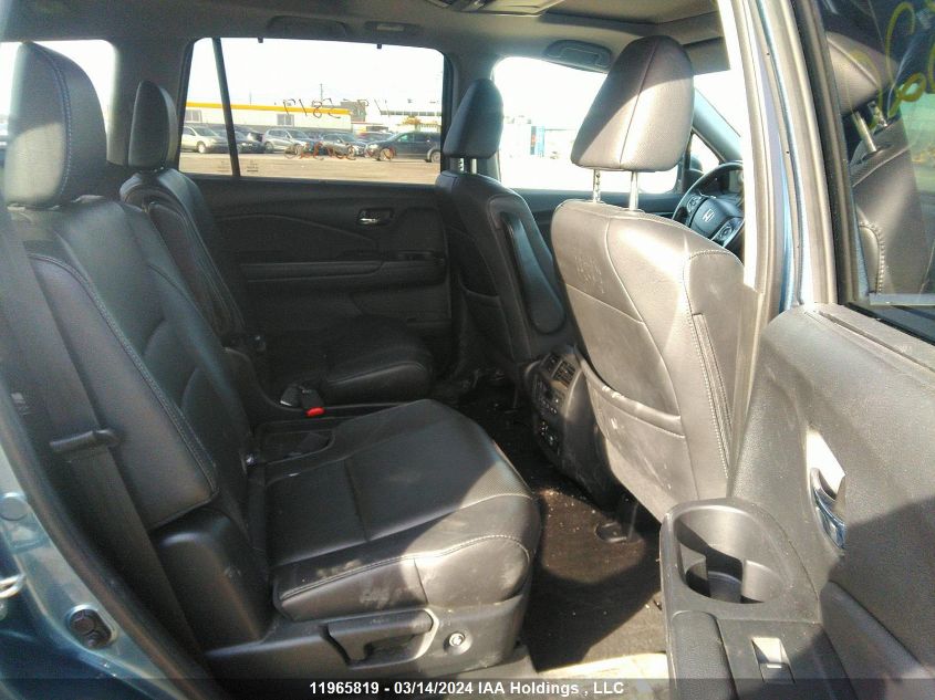 2017 Honda Pilot Touring VIN: 5FNYF6H96HB501320 Lot: 11965819