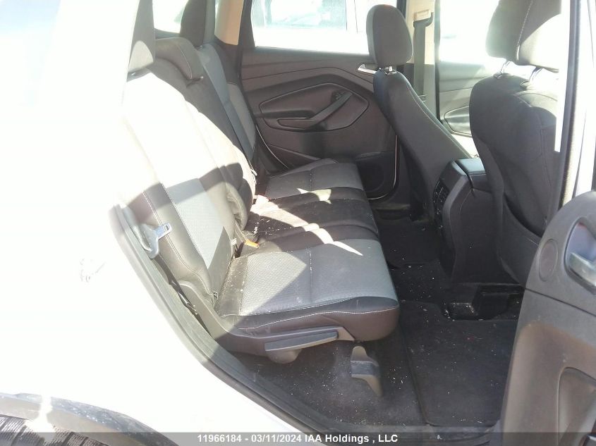 2017 Ford Escape Se VIN: 1FMCU9G96HUA70645 Lot: 39236291