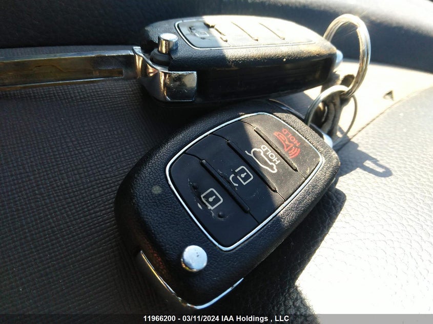 2013 Hyundai Santa Fe Gls/Limited VIN: KM8SM4HF8DU005647 Lot: 11966200